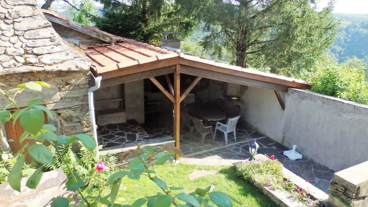 Maison Tout Confort Calme Vallee Du Lot Proche De Conques En Aveyron