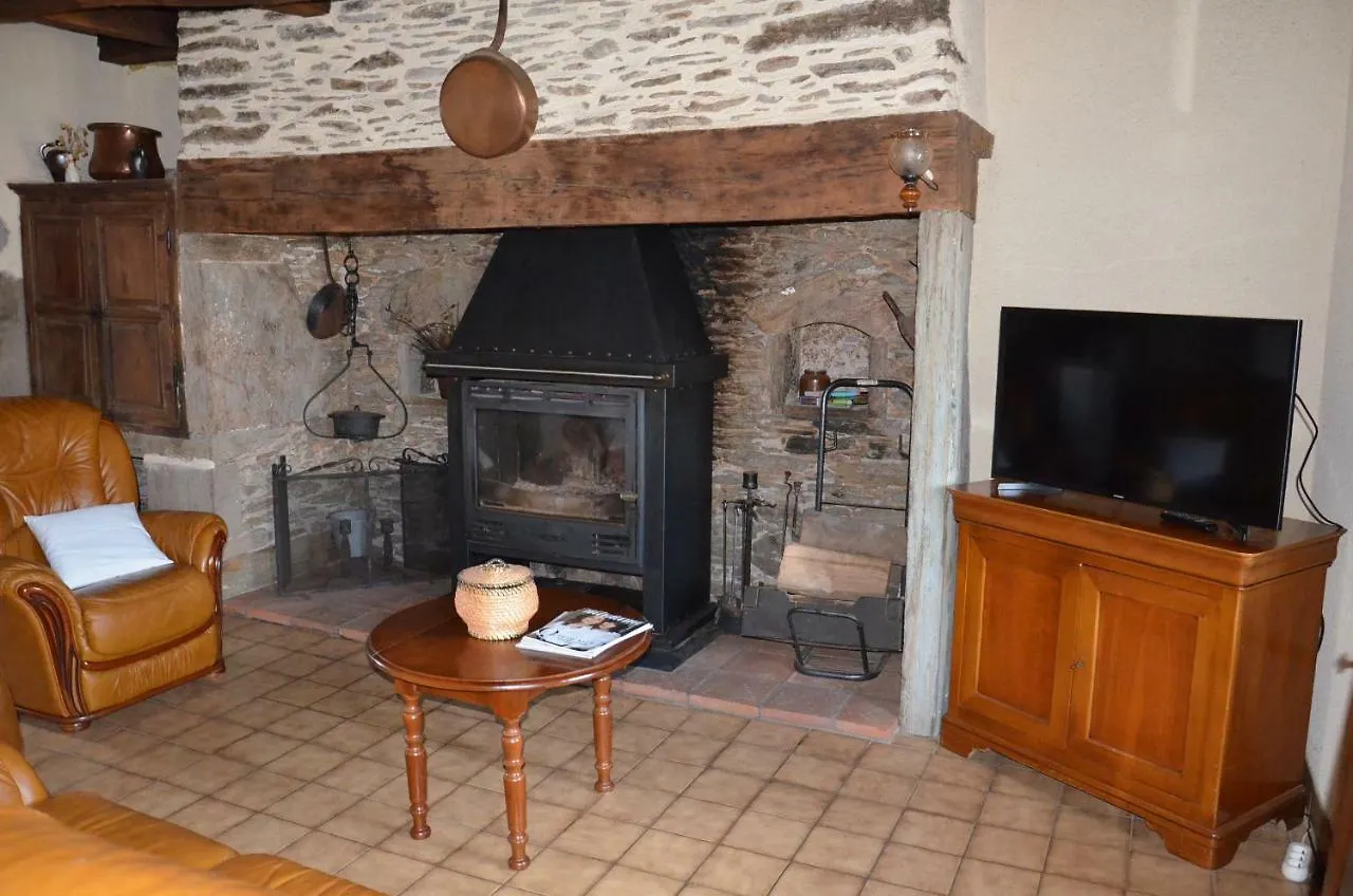 Maison Tout Confort Calme Vallee Du Lot Proche De Conques En Aveyron