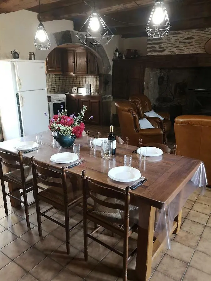 Holiday home Maison Tout Confort Calme Vallee Du Lot Proche De Conques En Aveyron